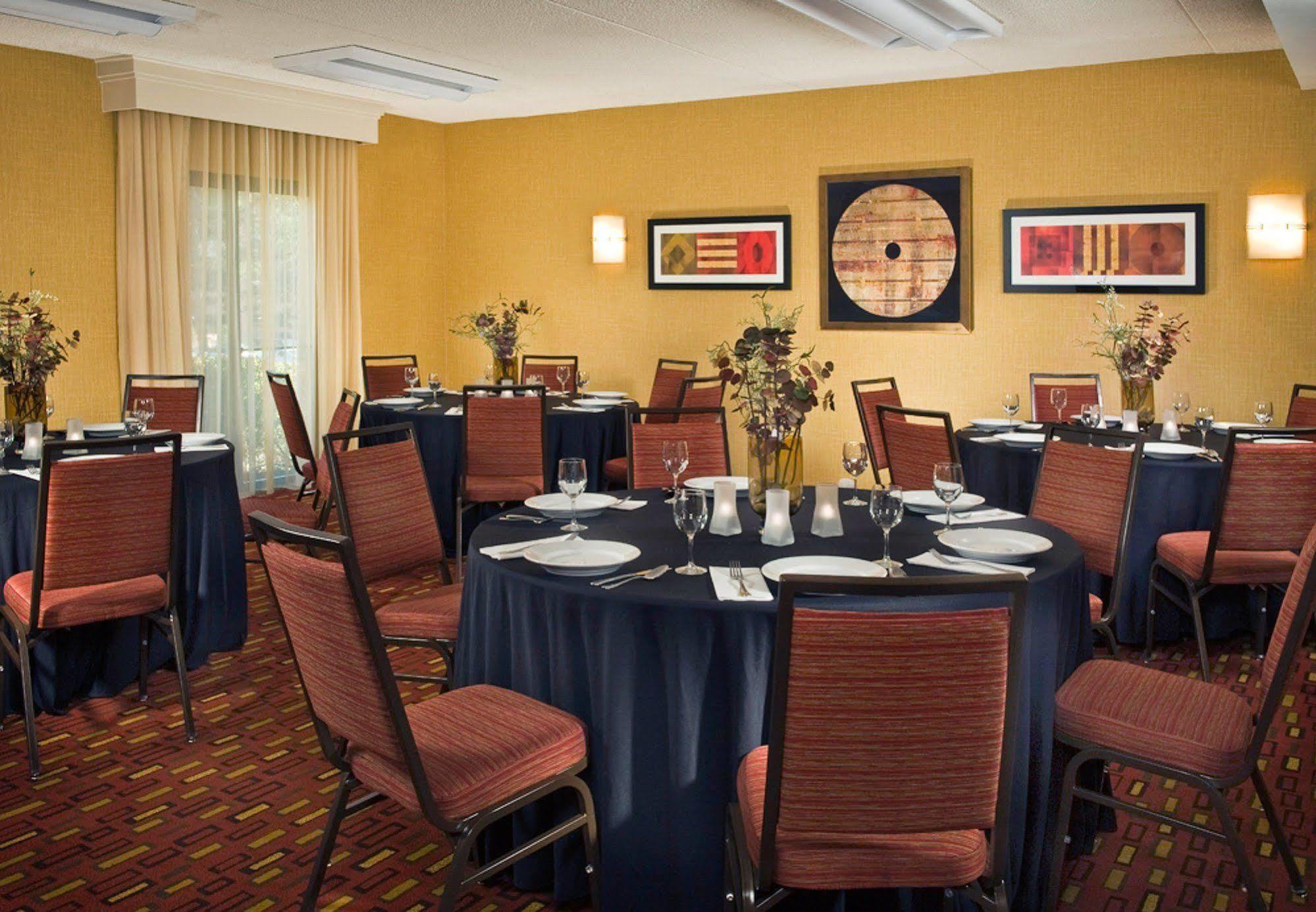 Courtyard By Marriott Rockville Luaran gambar